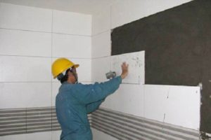 Ốp gạch tường nhà vệ sinh – Giải pháp chống thấm hiệu quả bất ngờ