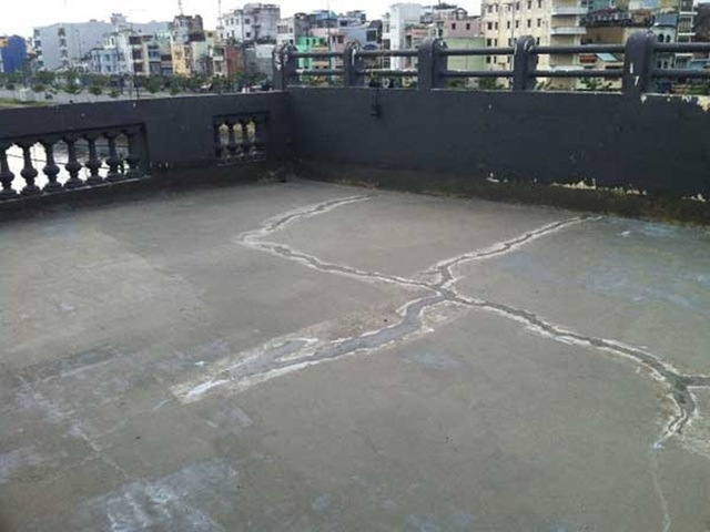 Đơn vị chống thấm dột tại Ứng Hòa uy tín, hiệu quả triệt để 3 Chuẩn bị bề mặt thi công chống thấm