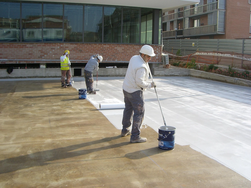 chong tham tran nha xuong jpeg