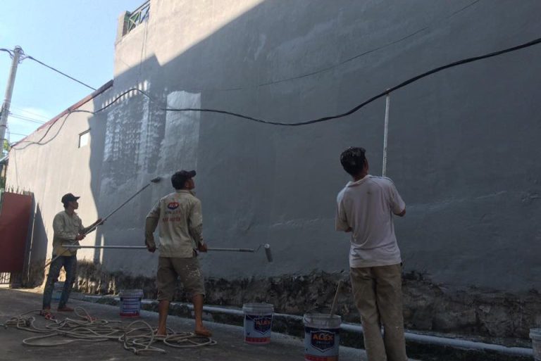 Chong tham tuong ngoai troi