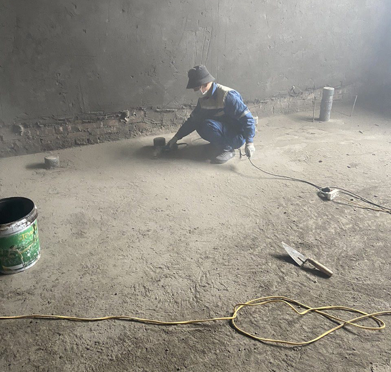 Vệ sinh và chuẩn bị bề mặt